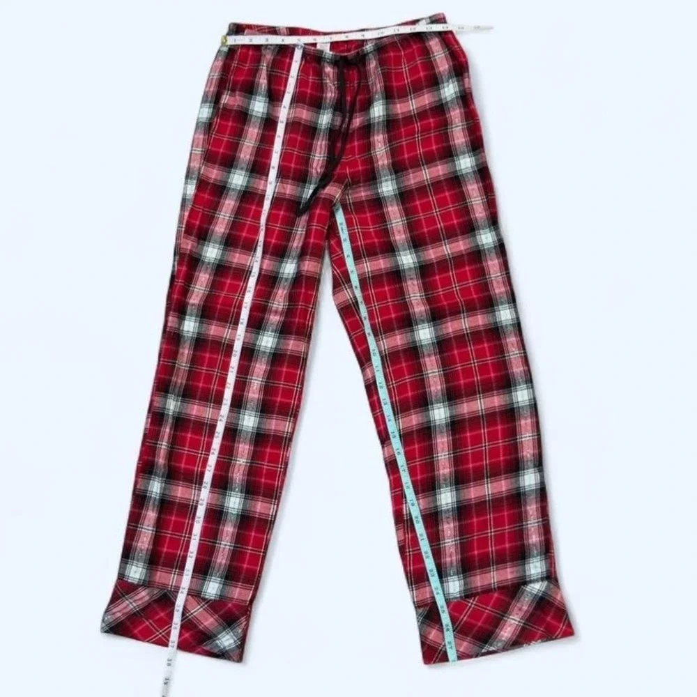 Victoria's Secret red plaid pajama set (top‎ + pants